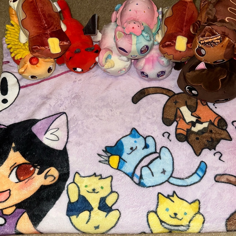Aphmau Meemeows Plushies